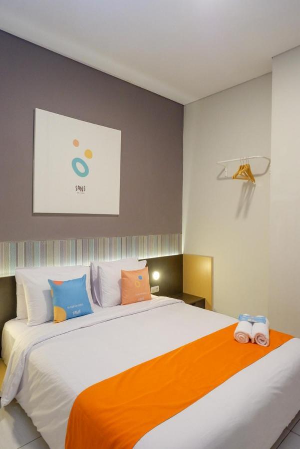 Sans Hotel Good Wish Semarang Jomblang ภายนอก รูปภาพ