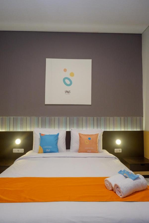 Sans Hotel Good Wish Semarang Jomblang ภายนอก รูปภาพ