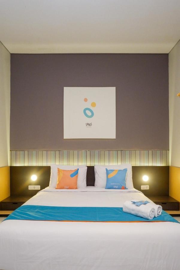 Sans Hotel Good Wish Semarang Jomblang ภายนอก รูปภาพ