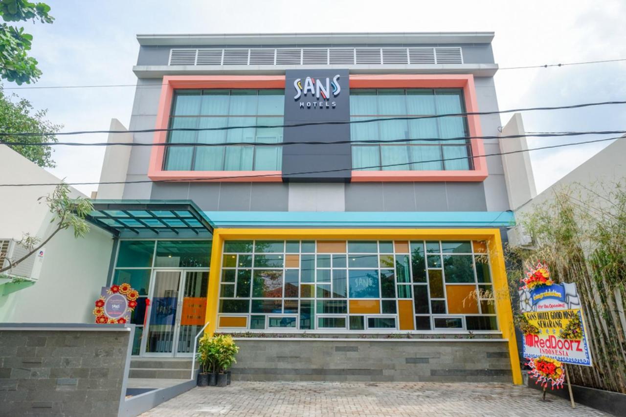 Sans Hotel Good Wish Semarang Jomblang ภายนอก รูปภาพ